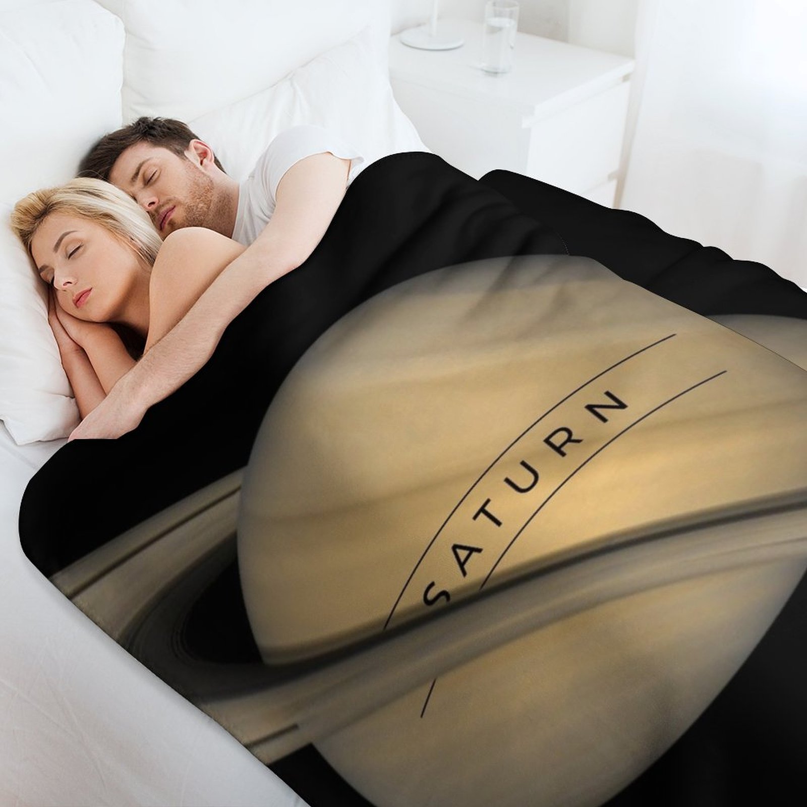 Saturn -- Planets Moons Solar  - Fabric Weight Set 评论和价格